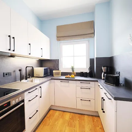 Seebruecke - 1-raum-appartement Mit Balkon S11